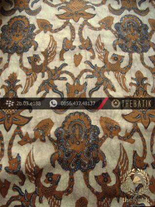 Kain Batik Tulis Solo Motif Peksi Emas
