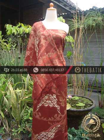 Sarung Selendang Batik Sutera Kontemporer Latar Merah