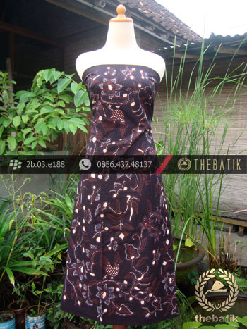 Kain Batik Tulis Jogja Motif Buketan Ayam Tulis Latar Hitam