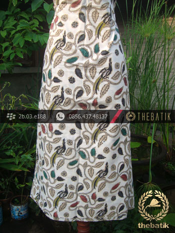Kain Batik Coletan Solo Motif Buketan Daun Latar Putih