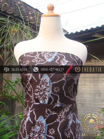 Kain Batik Warna Alam Motif Kontemporer-3