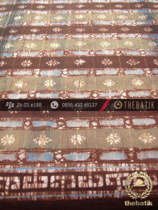 Kain Batik Warna Alam Motif Garis Kontemporer