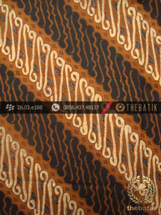 Kain Batik Tulis Solo Motif Parang Seling Curigo Hitam