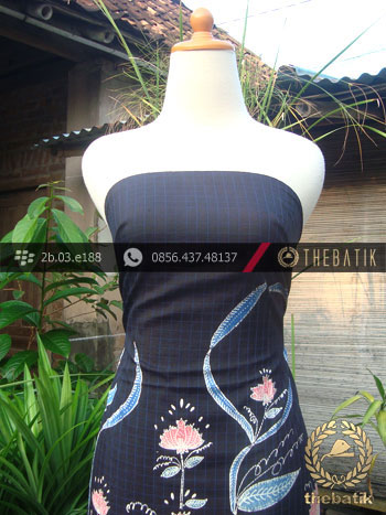 Batik Tulis Sutera Coletan Jogja Buketan Latar Biru-1