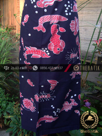 Kain Batik Tulis Jogja Motif Ikan Merah Latar Biru Dongker