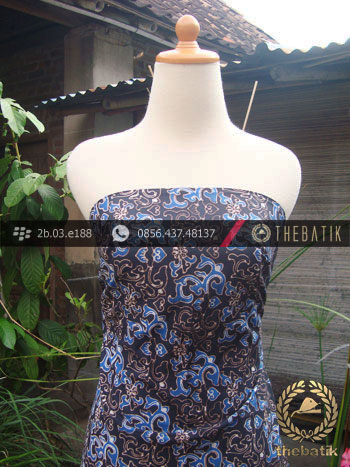 Kain Batik Warna Alam Motif Ceplok Lereng Biru