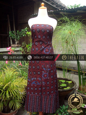 Kain Batik Tulis Jogja Motif Kotak Buketan Latar Hitam