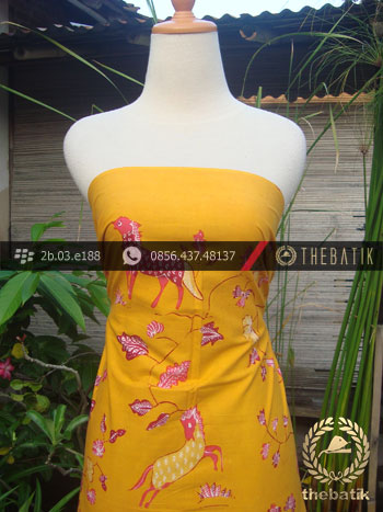 Batik Tulis Cirebon Motif Kuda Pink Latar Kuning