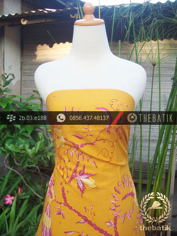 Batik Tulis Cirebon Motif Buketan Kuning Pink