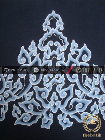 Batik Tulis Cirebon Motif Megamendung Biru Dongker