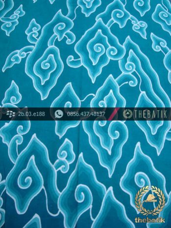 Batik Tulis Cirebon Motif Megamendung Biru Laut