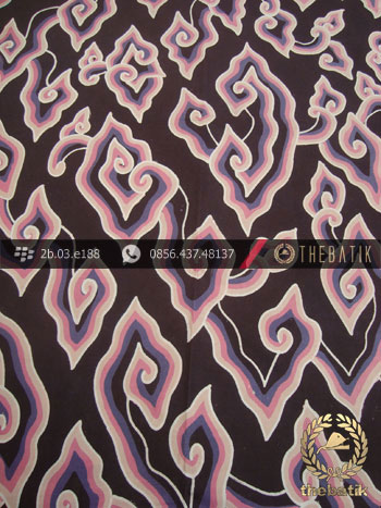 Batik Tulis Cirebon Motif Megamendung Pink Latar Ungu