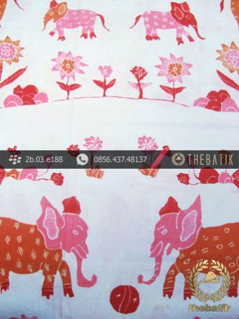 Batik Kumpeni Tulis Motif Gajah Pink Latar Putih