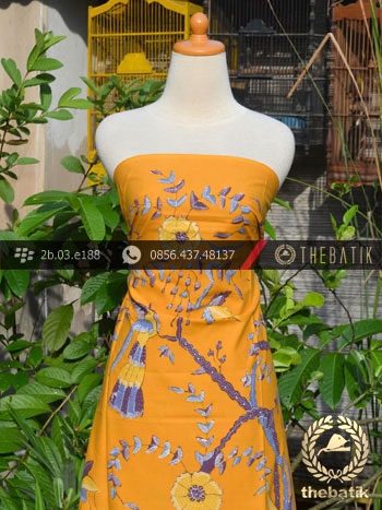 Batik Tulis Cirebon Motif Buketan Burung Kuning