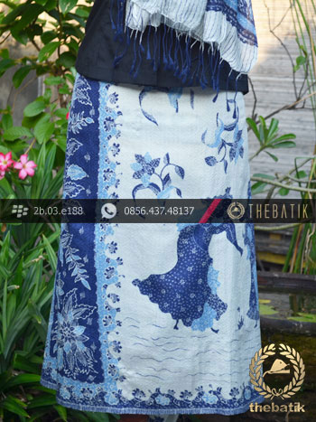 Sarung Selendang Batik Sutera Tulis Motif Batik Belanda