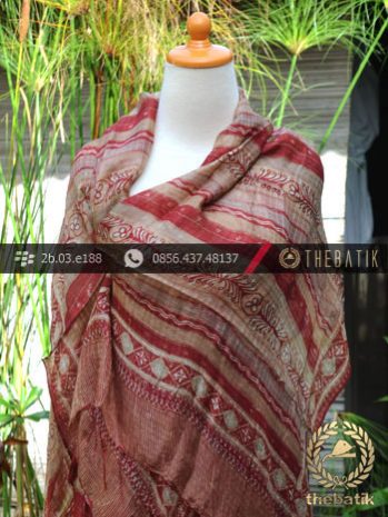 Sarung Selendang Batik Sutera Motif Bouquet Garis Maroon