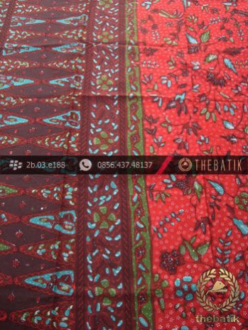 Sarung Batik Tulis Pesisiran Motif Tumpal Merah