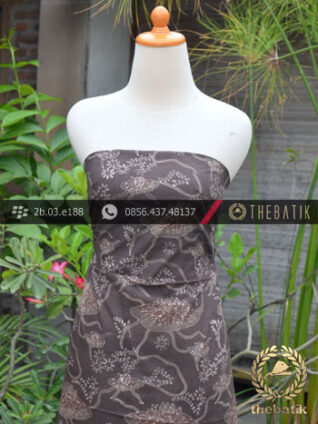 Kain Batik Warna Alam Motif Teratai