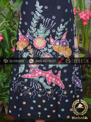 Batik Tulis Motif Bouquet Coletan Latar Hitam