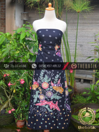 Batik Tulis Motif Bouquet Coletan Latar Hitam