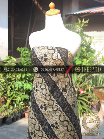 Batik Tulis Pesisiran Motif Lereng Lawasan