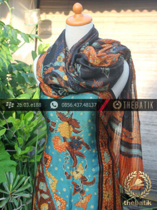 Sarung Selendang Batik Sutera Buketan Tosca Hitam