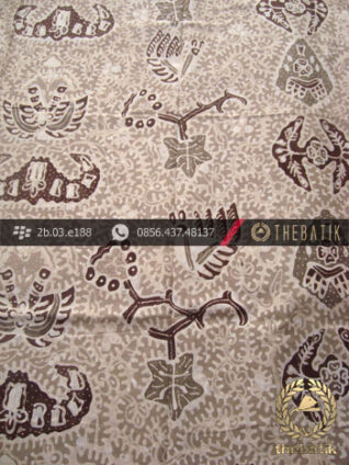 Kain Batik Tulis Warna Alam Motif Wahyu Tumurun Coklat