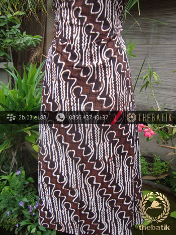 Kain Batik Klasik Jogja Motif Parang Curigo Gede