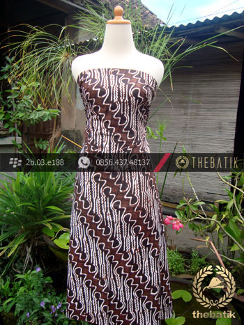 Kain Batik Klasik Jogja Motif Parang Curigo Gede