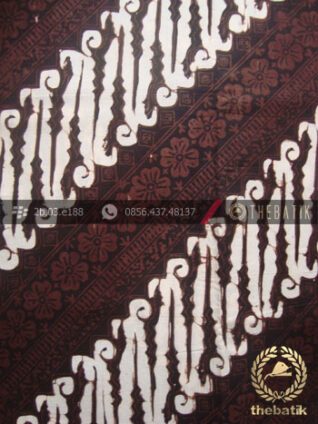 Kain Batik Klasik Jogja Motif Parang Curigo Keris