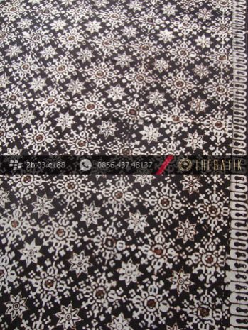 Kain Batik Klasik Jogja Motif Bintangan Sogan