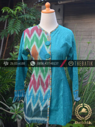 Model Baju Batik Kerja Wanita – Biru Ikat