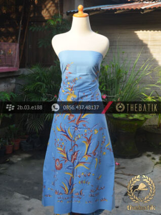 Kain Batik Tulis Cirebon Motif Buketan Latar Biru