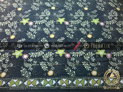 Kain Batik Pekalongan Motif Floral Coletan Hijau