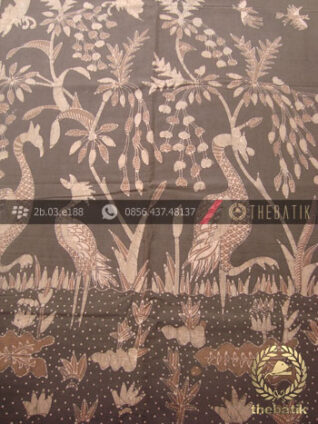 Kain Batik Warna Alam Tulis Motif Bangau Coklat