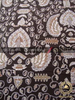 Kain Batik Warna Alam Tulis Motif Semen Latar Hitam