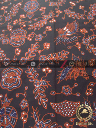 Kain Batik Tulis Motif Klasik Burung Latar Hitam