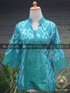 Model Baju Batik Wanita Megamendung Tosca
