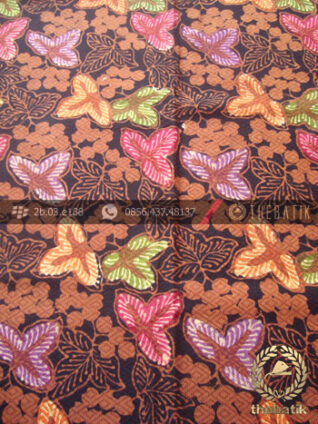 Kain Batik Dobi Motif Bunga Coletan