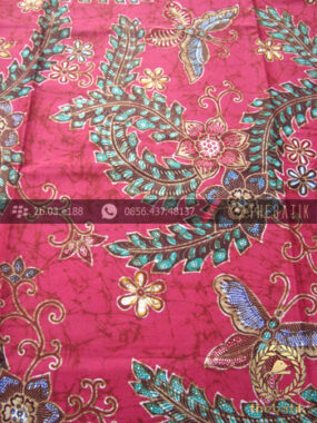 Kain Batik Bahan Baju Motif Floral Remukan Merah