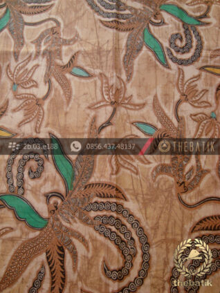 Kain Batik Solo Motif Figuratif Floral Coklat