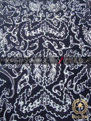 Kain Batik Tulis Motif Wahyu Tumurun Hitam