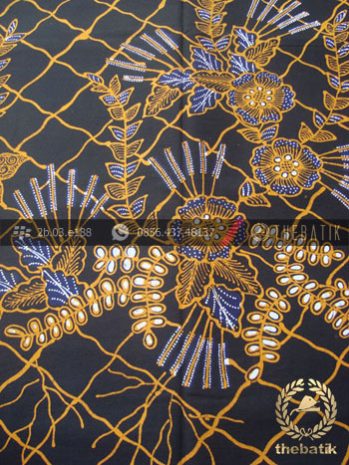 Kain Batik Tulis Motif Buketan Latar Hitam