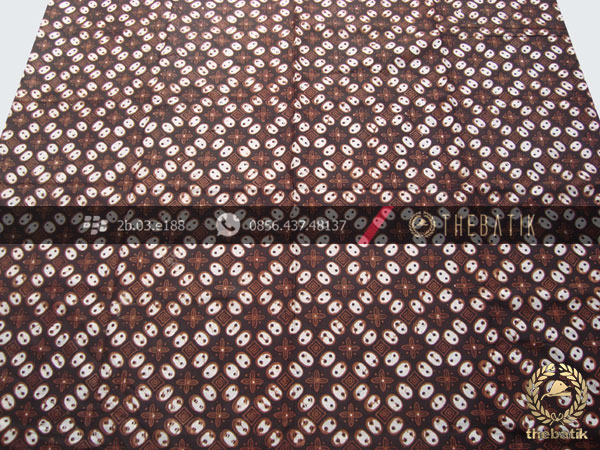 Kain Batik Jawa Sogan Motif Ceplok Kawung