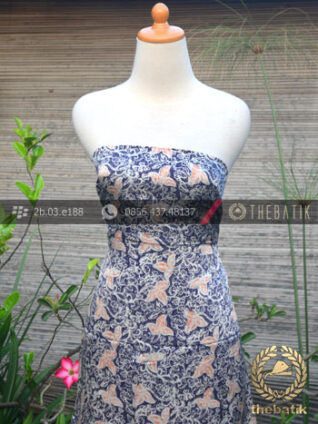 Kain Batik Sutera Motif Floral Biru Dongker