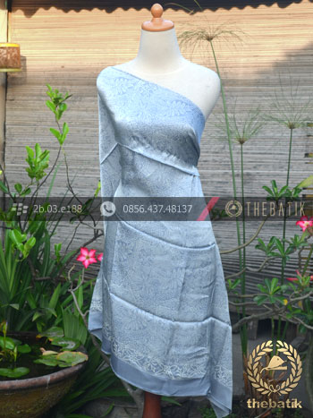 Bahan Baju Batik Sutera Floral Abu-Abu