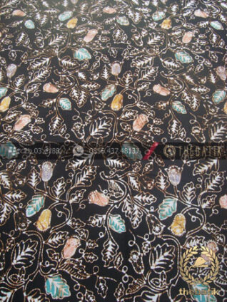 Bahan Batik Remukan Coletan Floral Daun Hitam