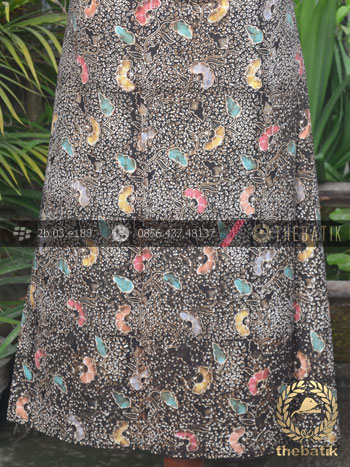 Kain Batik Remukan Coletan Floral Kembang Hitam
