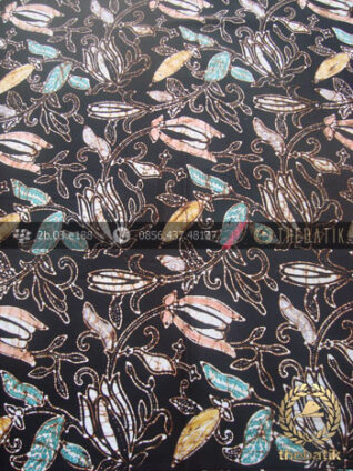 Kain Batik Remukan Coletan Kembang Kanthil Hitam