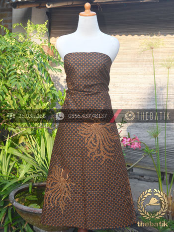 Kain Batik Solo Klasik Truntum Boketan Soga Genes